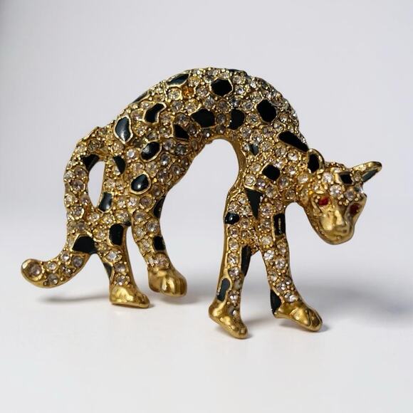 Leopard Cat Goldtone Brooch Pin Rhinestones Black Enamel Crystal Eyes Vtg - Picture 1 of 6